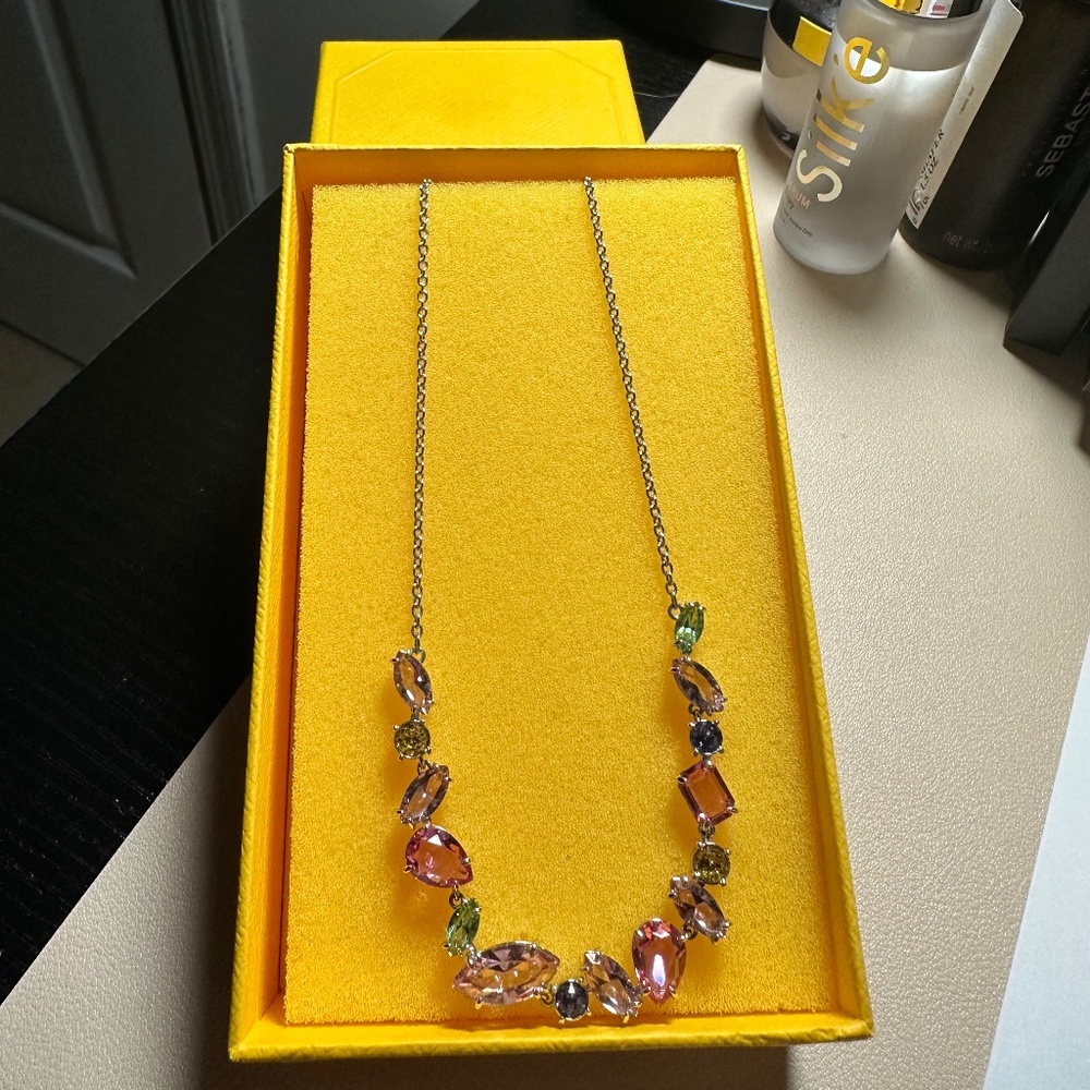 swarovski necklace gema